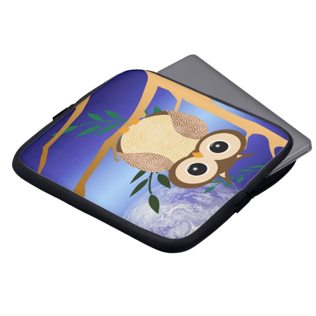 Cute cartoon midderuil laptop sleeve (Voorkant top)