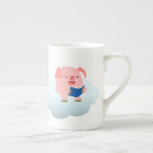 Cute Cartoon Pig Reader on Cloud Bone China Mok (Rechts)