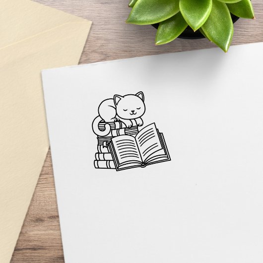 Cute Cat on top of Stack of Books 1x1 Rubberstempel