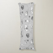 Cute Cats die spelen en het Naughty Pattern zijn Lichaamskussen (Voorkant Verticaal)