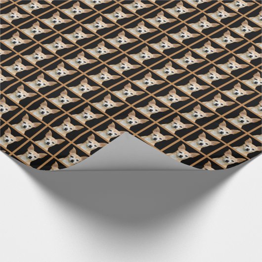 Cute Chihuahua Dog Tan Beige Black Pattern Design Cadeaupapier (Hoek)
