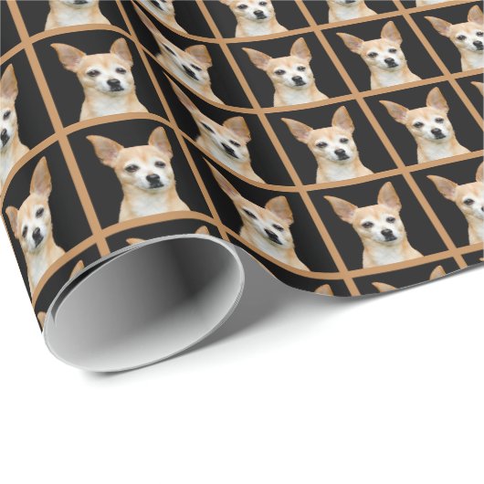 Cute Chihuahua Dog Tan Beige Black Pattern Design Cadeaupapier (Rol Hoek)