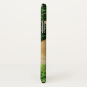 Cute Chihuahua in Grass Meadow Case-Mate iPhone Case (Achterkant / rechts)