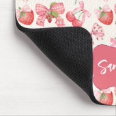 Cute Coquette aesthetic girly strawberry pattern Muismat (Hoek)
