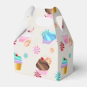 Cute Cupcake and Snoep Pattern for Birthday Party Bedankdoosjes