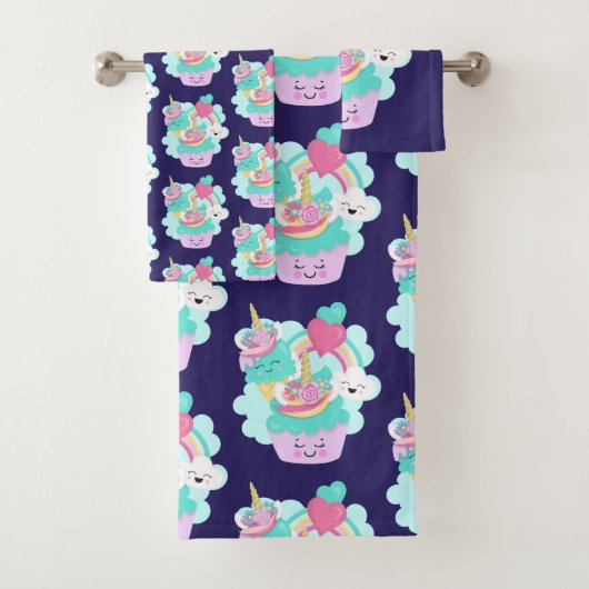 Cute Cupcake en Happy Ice Cream Pattern Bad Handdoek (Insitu)