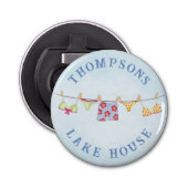 Cute Custom Family Whimsical Lake House Button Flesopener (Voorkant)