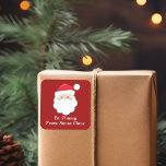 Cute Custom from Santa Claus Red Christmas Cadeau<br><div class="desc">Customisez ces mignons étiquettes-cadeaux du Père Noël avec votre propre texte personnalisé avec votre nom d'enfant en écriture blanche. Père Noël casquette rouge et barbe blanche sont le dessin de vacances parfait sur cet autocollant cadeau carré rouge festif pour vos cadeaux.</div>