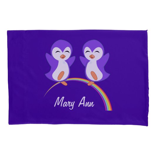 Cute Custom Paars Penguin Kussensloop (Voorkant)
