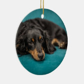 Cute Dachshund Laying Down Keramisch Ornament (Rechts)