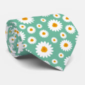 Cute Daisy Flower Pattern On A Green Stropdas (Opgerold)