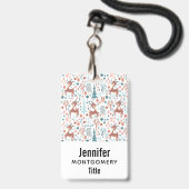 Cute Deer in Whimsical Forest Pattern Badge (Voorzijde met lanyard)