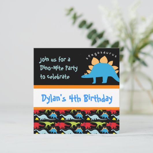 Cute Dinosaur Anniversaire Invitations Noir (Debout devant)