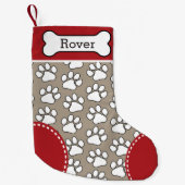 Cute Dog Paw Print Pattern Custom Pet Name Kleine Kerstsok (Voorkant)