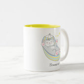 Cute Dreamweaver Kitty Cat in Hammock T-Shirt Tweekleurige Koffiemok (Voorkant rechts)