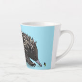 Cute echidna met bijen cartoon illustratie latte mok (Rechts)