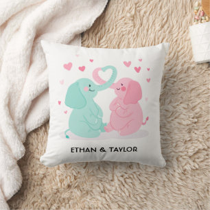 Cute Elephant Couple Personalized Valentijnsdag Kussen