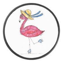 Cute en Whimsical Pink Flamingo on Schaatsen