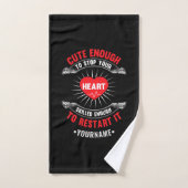 Cute Enough to Stop Your Heart Skilled Enough to (Serviette à main)