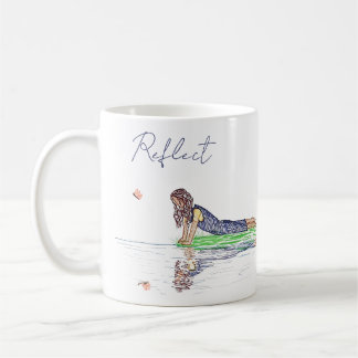 Cute et simple fille et papillon café Mug