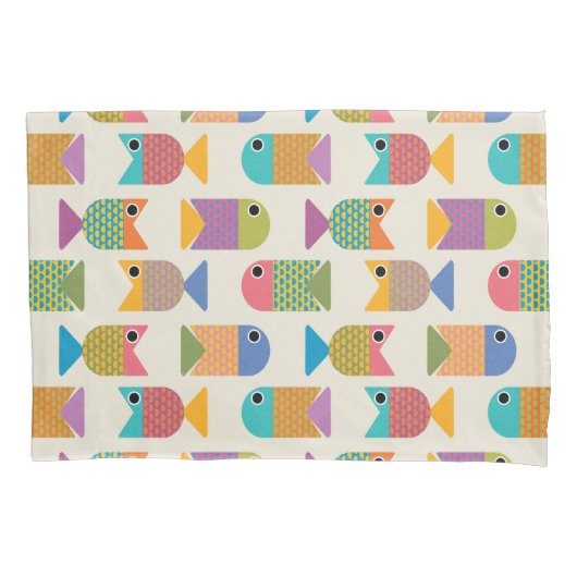 Cute Fish Pattern on Cream Kussensloop (Voorkant)