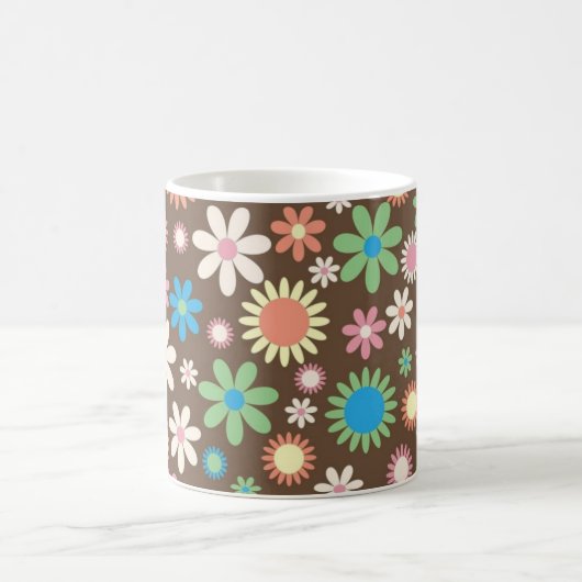 Cute Flower Power Pattern Brown Koffiemok (Center)