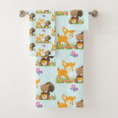 Cute Forest Animals Whimsical Cartoon Pattern Bad Handdoek (Insitu)