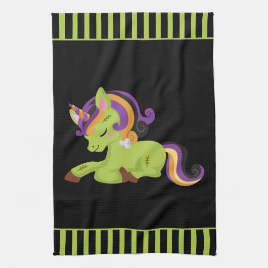 Cute Frankenstein Unicorn Halloween Serviette de c (Vertical)