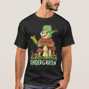 Cute Frog Plays Banjo Snagelpaddenstoel Kindergart T-shirt