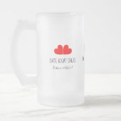 Cute Fun DATE Night IDEAS Hartelijk met uw namen Matglas Bierpul (Links)
