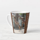 Cute Giraffe Famille Design Latte Mug (Angle gauche)