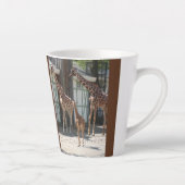 Cute Giraffe Famille Design Latte Mug (Droite)