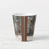 Cute Giraffe Famille Design Latte Mug (Devant)