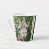 Cute Giraffe Gros plan Latte Mug (Angle gauche)