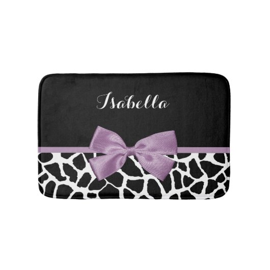 Cute Giraffe Print Lavender Paars Bow met naam Badmat (Voorkant)