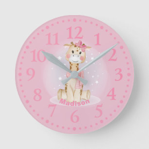 Cute Girl Giraffe rose Horloge ronde