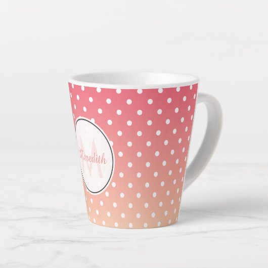 Cute Girly Pink Ombre Polka Dot Monogram Latte Mok (Rechterhoek)