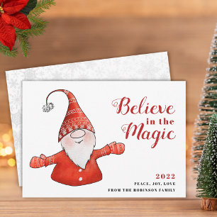 Cute Gnome Believe in de Magic Red Kerstmis Feestdagenkaart