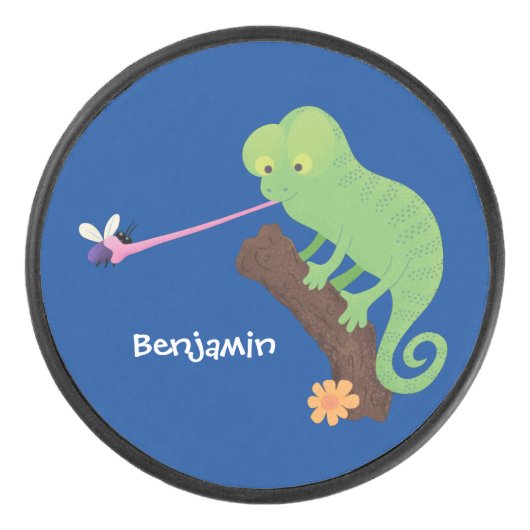 Cute grappige groene chameleon lizard cartoon hockey puck (Voorkant)