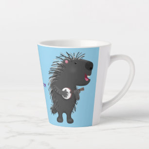 Cute grappige porcupine die banjo-cartoon speelt latte mok