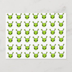 Cute Green Aliens Briefkaart