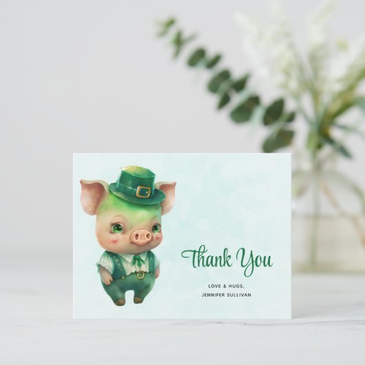 Cute Green Fairytale Pig in Fancy Attire Dank u Briefkaart (Staand voorkant)