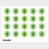 Cute green pickle komkommer cartoon illustratie ronde sticker (Vel)