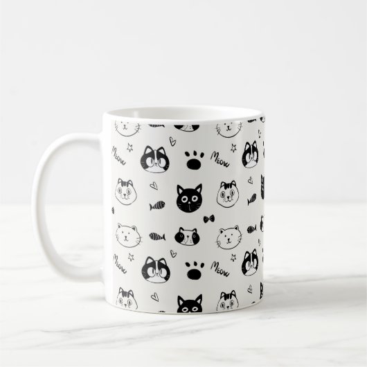Cute Hand-drawn Cat Faces Doodle Pattern Koffiemok (Links)