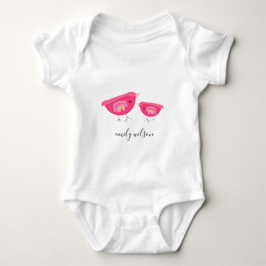 Cute Hand Drawn Rainbow Pink Birdy Moeder Baby Romper (Voorkant)
