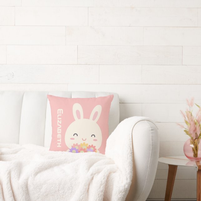 Cute Happy Bunny en Flowers Pink Kussen (Bank)