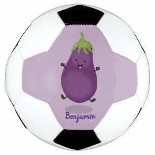 Cute happy eggplant cartoon voetbal