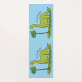 Cute happy green brontosaurus dinosaur cartoon yogamat (Achterkant)