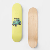 Cute happy green tractor cartoon  skateboard (Voorkant)