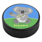 Cute happy koala waving cartoon illustratie hockey puck (3/4)